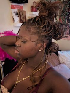 Soft Hairstyles, Hairstyles Colour, Style Braids, Brown Skin Girl, Box Braids Hairstyles For Black Women, Pigtail Braids, Braids With Beads, Cute Picture, Braided Hairstyles For Black Women