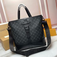 ???? SIZE: 38 x 37 x 13 cm Luxury Bags, Louis Vuitton Bag, Fashion Bags, Paper Bag, Clutch Bag, Louis Vuitton, Contact Us, Tote Bag, Shoulder Bag