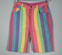 Here's a great pair of colorful pastel colors cotton denim jean, quality tailored shorts by the high end Stuffed Shirt 80's / 90's vintage collector's made in U.S.A . label. You will love knocking about in these unique figure flattering vertical striped, medium rise summer long shorts! They are great for all outdoors activities and have a very original look and eye-catching appeal. They are in really great condition with only one very slight small speck/spot flaw and one slight pull (that are sh 1980s Clothing, Colorful Jean Shorts, 80s Items, 80s Clothes, 80s Aesthetic Fashion, Kidcore Fashion, Vintage Jean Shorts, Vintage Christmas Toys, Huge Hair