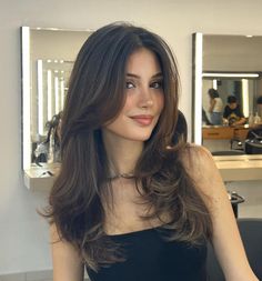 Cute Hair Cuts That You Can Still Put Up, Butterfly Haircut Without Bangs, Long Layers Butterfly Haircut, Butterfly Haircut Long Layers, Curtain Bags And Face Framing Layers, Mid Length Hair Long Layers With Face Framing Pieces, Medium Length Haircut With Long Curtain Bangs And Layers, Butterfly Haircut Brown Hair, Layers And Curtain Bangs Medium Hair