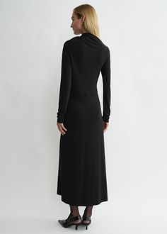 This long-sleeved TOTEME dress is led with an asymmetrically draped neckline and slanted body seams for a modern edge. It is made from body-wrapping viscose jersey with a slip-on construction for a second-skin fit. Style it with slingbacks for a dinner date. Toteme Dress, Body Wrapping, Jersey Dress Black, Dress Drape, Draped Neckline, Sleeves Style, Body Wraps, Dress Home, Dinner Date