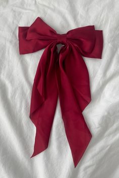 red big bow hair clip fashion accessory barrette silk satin Red Ribbon Hair Bow, Pretty Hair Bows, Red Hair Bows, Red Accessories Aesthetic, Freya Costume, Red Ribbon Aesthetic, Red Bow In Hair, Red Bow Aesthetic, Clementine Cosplay