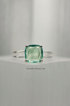 Green Aquamarine Promise Ring, Green Crystal Gemstone Ring Minimalist Style, Green Crystal Minimalist Ring With Gemstone, Minimalist Green Crystal Gemstone Ring, Green Topaz Ring May Birthstone Gift, Green Topaz Ring For May Birthstone Gift, Green Topaz Ring For May Birthstone, Green Aquamarine Gemstone Jewelry, Green Aquamarine Ring For Gift