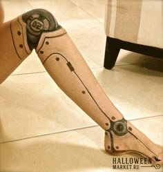 Robot Tattoo, Leg Makeup, Halloweenský Makeup, Special Fx Makeup, Theatrical Makeup, Star Wars Tattoo, Effects Makeup, Special Effects Makeup, Fx Makeup