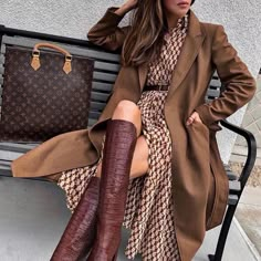 Blogger’s Fav Paris Chic, Fall Inspiration, Camel Coat, Color Story, Instagram Outfits, Printed Shirt Dress, Classy Chic, Fall Winter Fashion, Fashion Spring