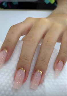 Dear Nails, Simple And Elegant Nails, Nude Nails With Gold, Break Heart, Her Nails, Acrylic Nails Coffin Short, Square Acrylic Nails, Fire Nails, Dream Nails