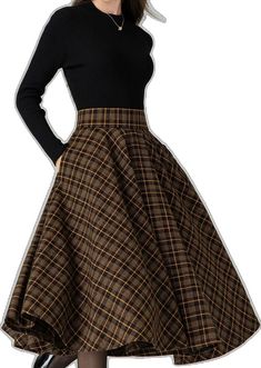 Classic Lined Mini Skirt For Fall, Classic Flared Mini Skirt For Fall, Classic Plaid Skirt For Fall, Classic Skirted Bottoms For Fall, Classic Fall Skirted Bottoms, Knee-length Pleated Skirt For Fall, Brown Midi Pencil Skirt For Fall, Vintage Wool Lined Skirt, Brown Full Skirt For Winter