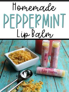 Beeswax Ideas, Peppermint Lip Balm Recipe, Homemade Foot Cream, Diy Peppermint Lip Balm, Chapstick Recipe, Peppermint Lip Balm