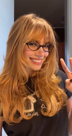 Glasses With Fringe, 60s Long Haircut, 90s Layered Hair Bangs, Blending Bangs Into Hair, Rock Star Gf Hair, Hair Inspo Fringe, Fall Bangs Hair, Bangs Hairstyles With Glasses, 90s Bangs Haircut