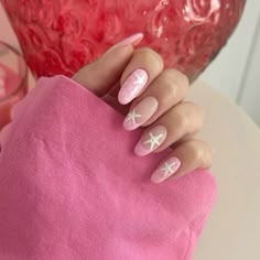 Starfish nails, summer nail ideas, nail inspo, nail designs, pink nail inspo Bright Summer Nails Short, Starfish Nails, Pink Nail Inspo, Nail Designs Pink, Pink Summer Nails, Barbie Nails, Beach Nail, 2024 Nails