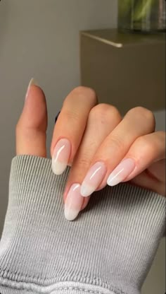 French Nail Bride, French Manicure Outline Nails, Milky French Manicure Nails, American Manicure Long Nails, Hombre Oval Nails, Milky French Ombre Nails, Natural Oval Nails Almond, Dip Powder Almond Nails Ideas, Boho French Manicure