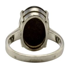 This is part of Chairish’s Fine Jewelry assortment.  Estate 14 karat white gold oval onyx ring. This oval onyx ring is a Size 5. [SJ SAUC1159A P]  Metal: White Gold,14k Gold Stone: Onyx Stone Cut: Oval Cut Formal Oval Cabochon Opal Ring, Formal Oval Rings With Polished Finish, Classic Oval Opal Ring Collectible, Classic Opal Ring With Polished Oval Cabochon, Classic Opal Ring With Oval Cabochon And Polished Finish, Formal Oval Jewelry With Polished Edges, Classic Oval Cabochon Opal Ring For Formal Occasions, Classic Oval Opal Ring With Polished Finish, Classic Formal Opal Ring Oval Cabochon