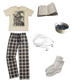 Pajamas Outfit Board, Pajamas Style Outfit, Casual Pajama Outfit, Fairy Grunge Pajamas, 90s Pajamas Aesthetic, Sleepy Aesthetic Outfit, Grunge Pajamas Outfit, Pajamas Ideas Outfit, Cute Pajama Day Outfits