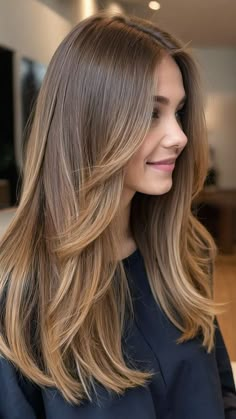 Hair Cut Ideas Girls, Haïr Cut Ideas, Haircuts For Girls With Straight Hair, Haircut For Brown Hair, Face Framing Layers For Long Hair, Oval Cut Hair, U Layered Haircut, Hairstyles To Make Hair Look Thicker, Straight Hair Haircuts Women