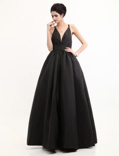 Fabric Taffeta Embellishment Pleated Hemline/Train Floor-Length Silhouette A-Line Neckline V-neck Sleeve Length Sleeveless Fully Lined Yes Built-in Bra Yes Occasion Formal Evening Weight 2.00kg Evening Sleeveless Taffeta Gown, Sleeveless Taffeta Evening Gown, Elegant Sleeveless Taffeta Gown, Sleeveless Taffeta Party Gown, Taffeta Sleeveless Evening Dress For Gala, Sleeveless Taffeta Evening Dress For Gala, Sleeveless Taffeta Gown For Party, Sleeveless Taffeta Gown With Fitted Bodice, Black Satin Finish Evening Dress For Wedding