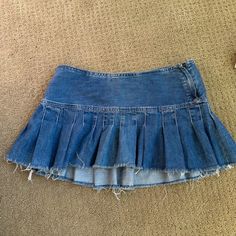 Vintage Y2k Paris Hilton Denim Mini Skirt Size Xs Brand New, Worn Once Make Me An Offer! Fitted Denim Skirt In Grunge Style, Y2k Style Medium Wash Mini Skirt, Y2k Mini Skirt With Frayed Hem, Dark Wash Fitted Mini Skirt Y2k Style, Y2k Style Mini Skirt In Medium Wash, Fitted Denim Blue Mini Skirt Y2k Style, Fitted Blue Denim Skirt 90s Style, 90s Style Fitted Blue Skirt, Fitted Blue Skirt With 90s Style