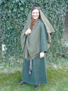 BOII PANNONIA -> Représentation Historique patron celtes Past Lives, Clothing Inspiration, Traditional Clothing, Traditional Outfits, Nun Dress, Dresses, Clothes