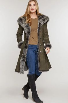 Theodora Hooded Toscana Sheepskin Coat | Overland Winter Coat Ideas, Sheepskin Coat Outfit, Shearling Coat Womens, Coat Outfit Winter, Winter Coat Outfits, Vintage Retro Clothing, Coats Fashion, Elegant Coats, Sheepskin Jacket