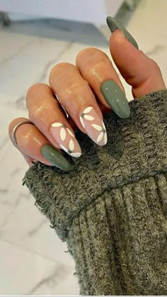 March Nails, Green Acrylic Nails, Oval Nails, Dream Nails, Short Acrylic Nails