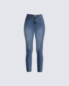 The perfect all-around, skinny blue jeans 🤌🏼 An everyday essential that you can't get enough of 😏 Basic Spring Denim Jeans, Everyday Slim Dark Wash Jeans, Slim Denim Jeans For Everyday Wear, Casual Everyday Jeggings With Five Pockets, Basic High Rise Jeans For Spring, Spring High Rise Basic Jeans, Stretch Cropped Jeans In Denim Blue For Everyday, Stretch Denim Cropped Jeans For Everyday, Blue Straight Leg Jeggings For Everyday