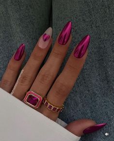 Magenta Nails, Pink Chrome Nails, Nagellack Trends, Nail Designs Valentines, Metallic Nails, New Year's Nails, Valentine's Day Nails, Chrome Nails