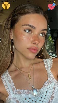 Freckles Makeup, Mekap Mata, Summer Makeup Looks, Smink Inspiration, Makijaż Smokey Eye, Cute Makeup Looks, Hot Hair Styles, Makeup Looks Tutorial, Clean Makeup