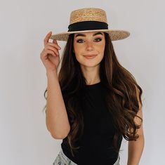 "Introducing the ideal straw boater hat designed for women! Crafted from premium quality straw, this wide-brimmed hat is the epitome of sophistication and elegance. It is expertly woven using traditional techniques from Mexico, resulting in a durable and breathable sun hat that is perfect for summer. The hat features a classic boater crown and a light natural hue that adds to its charming appeal. Moreover, the exclusive black Sandoval strap adds a touch of exclusivity to this beautiful piece. Elevate your summer style with this stunning boater hat and channel your inner ladylike grace. SIZE: MEDIUM Medium (M) = head circumference of 56 - 58.5cm HOW DO I KNOW MY SIZE Discover your size with a measurement tape. Position the tape above your ears and exactly around your head where you want to Boater Hat Women, Canotier Hat, Straw Hat Women, Elegant Hat, Straw Boater Hat, Straw Boater, Hat Wide Brim, Brimmed Hat, Boater Hat