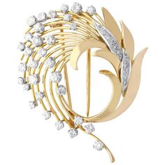 2.65 Carat Diamond and 18 Karat Yellow Gold Brooch, Vintage, circa 1950 For Sale at 1stDibs Gothic Floral, Antique Accessories, Gold Eagle, Gold Brooch, Transitional Modern, Antique Brooches, Diamond Brooch, Heart Brooch, Gold Brooches