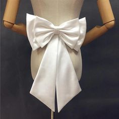 Prom Dresses Satin, Big Bow Dress, Detachable Wedding Dress, Ivory Bride, Satin Bridal Gowns, Bow Wedding, Bow Wedding Dress, Mini Wedding Dresses, Dresses Satin