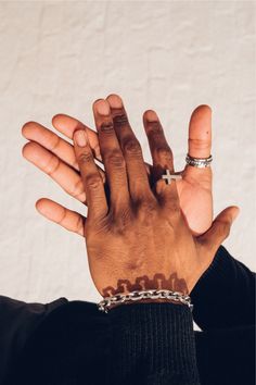 Jewelry Poses, Male Jewelry, Premier Jewelry, Men Rings, Man Photography, Male Hands, High Stakes