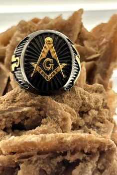 Immerse yourself in the world of Freemasonry with our meticulously crafted rings bearing the symbols of this ancient and respected organization. Each ring is created with attention to detail and respect for the traditions that are the foundation of Freemasonry. *Why choose our rings?* - *Quality and workmanship*: Our rings are made of high quality materials including silver and gold, ensuring longevity and durability. - *Symbolism*: Each ring is engraved with Masonic symbols that carry deep mean Ring Bear, Masonic Symbols, Special Symbols, Masonic Ring, Silver And Gold, Bulgaria, Statement Rings, Foundation, High Quality