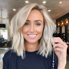 Textured Blunt Lob Short Blonde Lob Textured Bob, Bleach Blonde Lob, Bright Blonde Lob Hair, Choppy Shoulder Length Hairstyles, Mid Length Ash Blonde Hair, Short Thick Blonde Hair, Collarbone Length Bob, Face Framing Lob, Short Haircut With Side Bangs