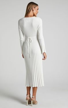 Flare Long Sleeve, Knit Midi Dress, Viscose Fabric, Long Sleeve Midi Dress, Fall Wardrobe, Long Sleeve Knit, Tie Backs, Tie Back, Flare Dress