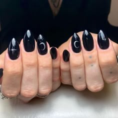 Black Nails With Moon Design, Simple Spooky Nails Black, Simple Black Acrylic Nail Designs, Nails Acrylic Witchy, Witchy Dip Nails, Black Nail Designs Moon, Black Builder Gel Nails, Almond Nails Witchy, Subtle Witchy Nails