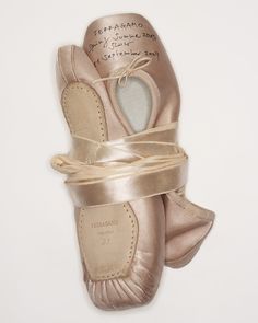 Ballet Slippers Aesthetic, Femininity Wallpaper, Ferragamo Aesthetic, Slippers Aesthetic, Ballet Aesthetic, Wallpaper Winter, Sugar Plum Fairy, Ballet Core, Pink Aura