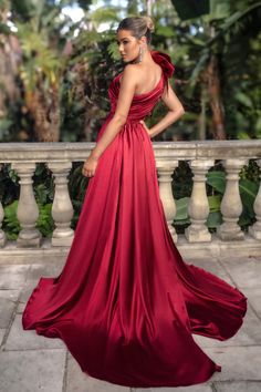 Portia & Scarlett PS24738 FALL 2024 Evening collection dress. Satin Formal Gown, Best Evening Dresses, Portia And Scarlett, Be Irresistible, Sheath Skirt, Prom Dresses Sleeveless, Pant Suits, Asymmetrical Neckline, Evening Dresses Elegant