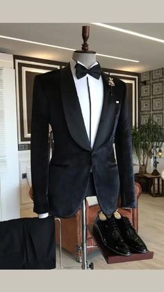 Black Velvet Suit For Semi-formal Occasions, Luxury Velvet Tuxedo With Suit Collar, Elegant Fitted Velvet Suits, Luxury Velvet Suit For Black-tie Events, Classic Velvet Tuxedo With Suit Collar, Luxury Velvet Tuxedo With Notch Lapel, Elegant Fitted Velvet Tuxedo, Black Semi-formal Blazer With Shawl Collar, Black Tuxedo With Shawl Collar For Wedding