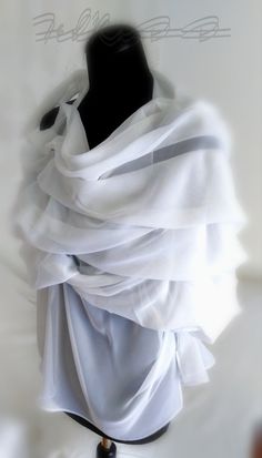 One Sleeve Shirt, White Summer Wedding, White Shirt With Tie, Elegant White Blouse, Summer Wedding Party, Fantasy Clothes, Party Blouse, Boho Trends, Wedding Top