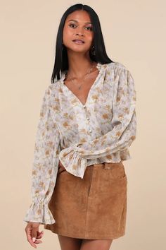 Taupe Abstract Top - Crinkle Button-Up Top - Long Sleeve Top - Lulus Mauve Top, Blouse With Long Sleeves, Boxy Top, Classy Casual, Beautiful Blouses, Boho Blouses, Crop Blouse, Cup Size, Button Placket