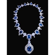 Necklace Cartier, Luxury Diamond Rings, Luxury Engagement Rings, Blue Sapphire Necklace, Diamonds Rings, Expensive Jewelry Luxury, Ceylon Sapphire, Luxury Diamonds, Blue Sapphire Diamond