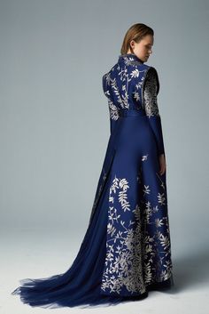 Description Navy A-line, Long dress Fitted, Long Sleeves Plunging neckline Mikado, Lace Dry Clean Made in Lebanon SKU ga-6180-ga-6200 Blue Fantasy Dress, Mikado Gown, Kimono Style Tops, Fantasy Gowns, Fashionista Clothes, Medieval Fashion, Abayas Fashion, Fashion Design Clothes, Costume Outfits