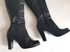 * Vintage women boots by FAITH * Black genuine leather * High heel * Made in Brazil Size - 5 / EU 38 Circumference at the top - Height - Heel height -  You can also check other items from my shop: https://www.etsy.com/shop/FadoVintageShop Thank you for visiting my shop ! Pretty Journals, Leather Jacket Outfits, Leather Boots Women, Vintage Boots, Leather High Heels, Women Boots, Vintage Women, Made In Brazil, Black Leather Boots