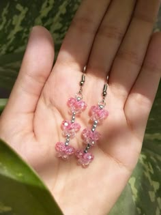 #diyearrings #beadedearrings #butterfly Pink Earrings Beaded, Pink Earrings Diy, Butterfly Beaded Earrings, Pink Beaded Earrings, Diy Jewelry Set, Pink Beaded Bracelets, Braided Bracelet Diy