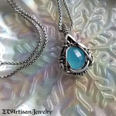 Chalcedony Crystal, Blue Chalcedony, Wire Wrap, Aqua Blue, Artisan Jewelry, Wire Jewelry, Wire Wrapping, Jewelry Ideas, Turquoise Necklace