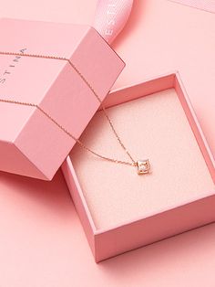 Carat Aesthetic, Cube Necklace, Jewelry Photography, Accessories Jewelry Necklace, Men Shoes Size, Women Accessories Jewelry, Silver Roses, Zipper Bags, Silver Rose Gold