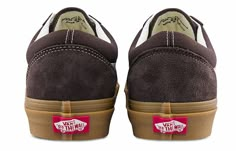 VN0A5KRSCHC 80's Clothes, Brown Vans, Gifts Wishlist, Skater Shoes, Articles Of Clothing, Just Style, Brown Sneakers, Swag Shoes, Shoes Socks