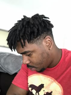 High Top Locs, Short Hair Dreadlocks, Men Hairline, Dreads For Men, Ginger Hair Inspo, Andre Tate, Men Locs, Hairstyles Dreads