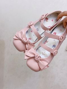 Cute Low Heel Pink Heels, Pink Low Heel Mary Jane Heels, Pink Mary Jane Low Heels, Cute Pink Low Heel Heels, Pink Ankle Strap Heels With Bow Straps, Cute Closed Toe Heels With Bow, Pink Heels With Buckle Closure And Round Toe, Cute Bow Heels With Round Toe, Cute Heels With Bow And Round Toe