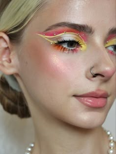 Yellow Eyeliner, Birthday Makeup, Make Up Inspo, Fx Makeup, Eyeliner Looks, Festival Makeup, Perfect Makeup, Editorial Makeup, Makeup Goals