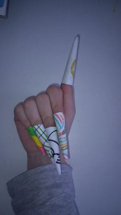 Preppy paper nails.Who want tutorial.Its easy to make. Ideas Para Uñas, Claw Nails, Cute Paper